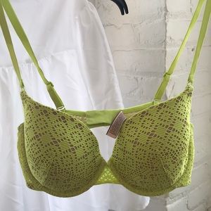Victoria’s Secret Demi Bra
